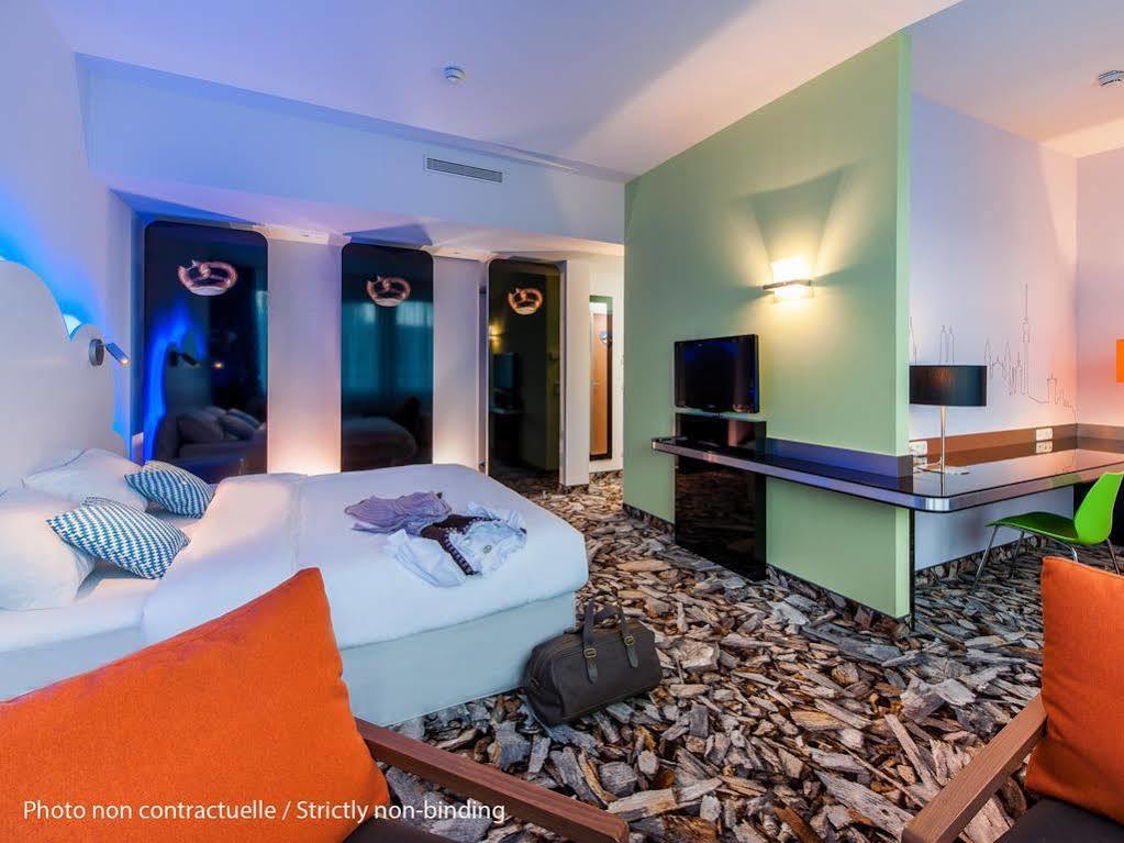 ibis Styles Guyancourt Versailles Extérieur photo